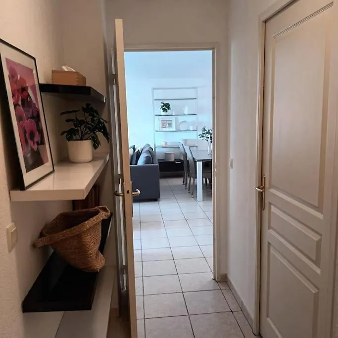 Apt Calme 2 Chambres Vue Degagee Cannes Apartment